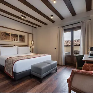 Aurea 4*, Toledo España
