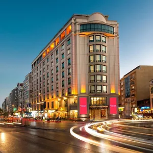 Ramada Plaza By Wyndham Center (adults Only) Стамбул