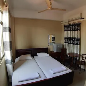 ** Hotel City Hotel Sri Lanka