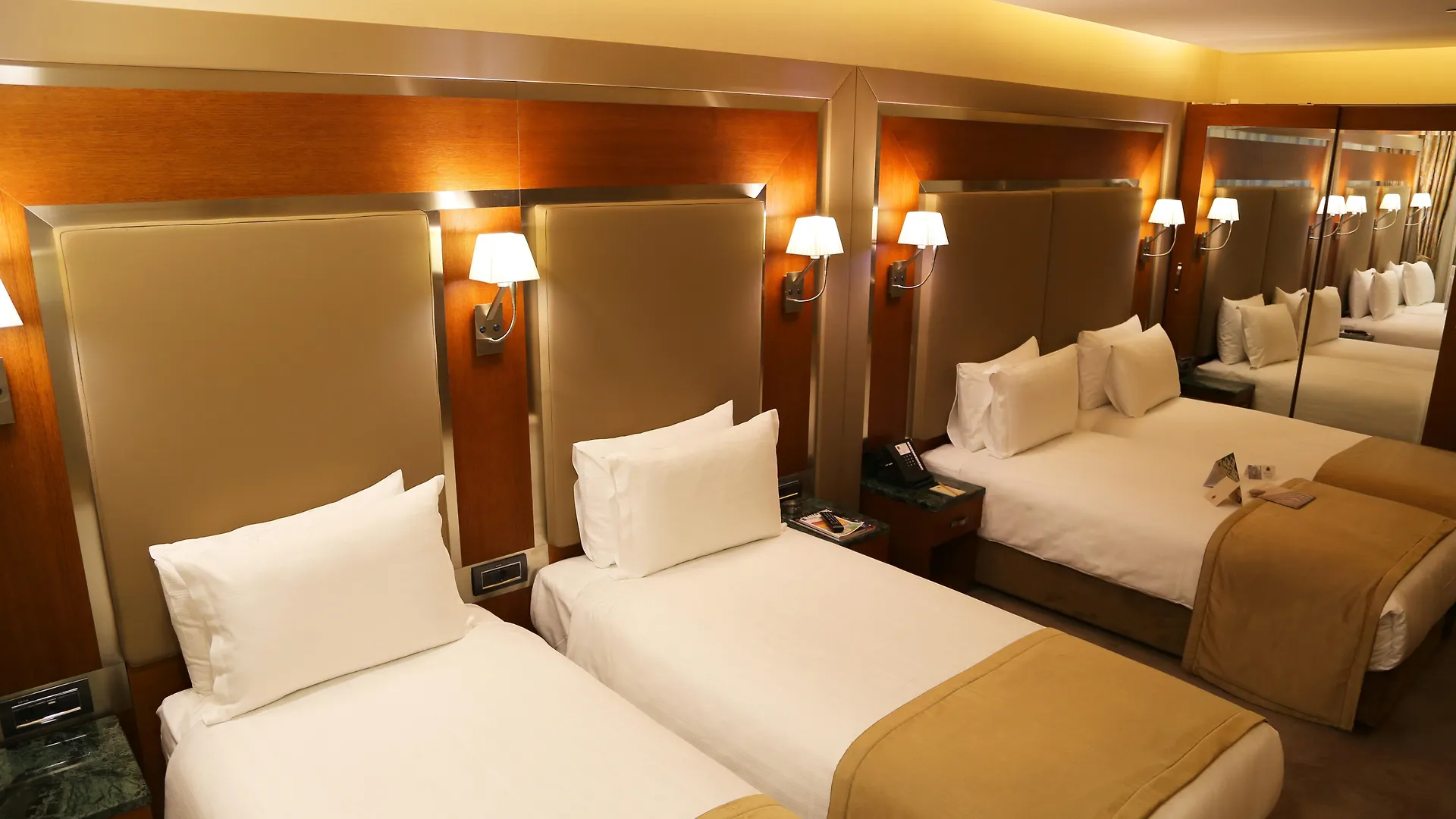 Dosso Dossi Hotels Old City Стамбул 4*,