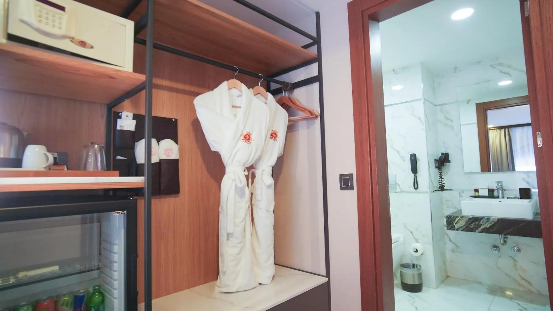 Dosso Dossi Hotels Old City Стамбул 4*,